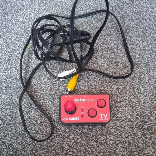 Retro play 200 - tv, plug