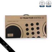 Native Instruments TRAKTOR KONTROL S2 MK3 Digital DJ Controller Black Tabletop