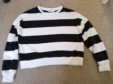 Girls H&M jumper 10-11 Yrs