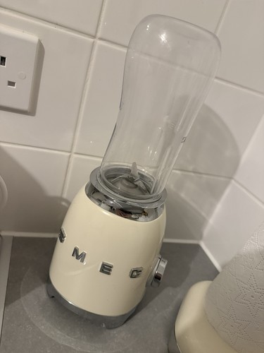 Smeg blender colour cream - blender,