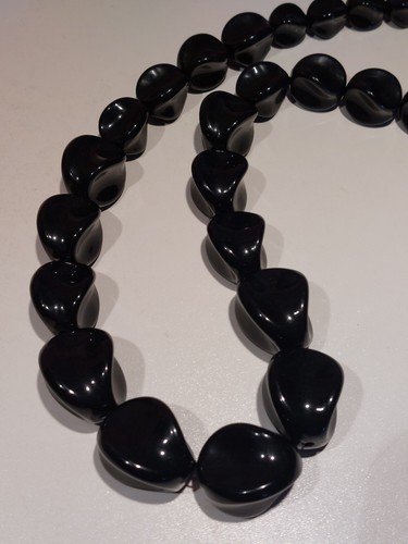 Vintage black chunky necklace - vintage,
