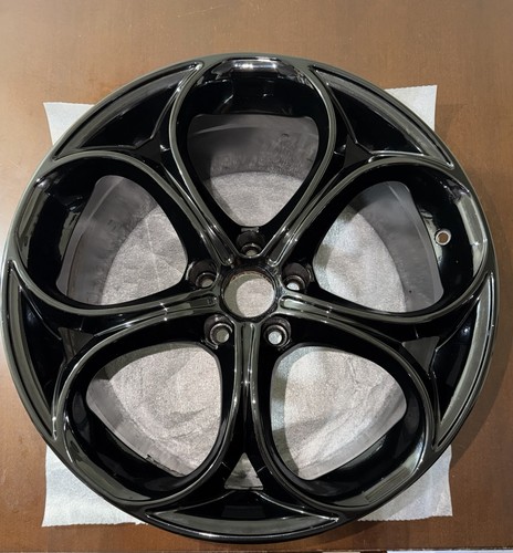 Alfa romeo giulia alloy - alfa,
