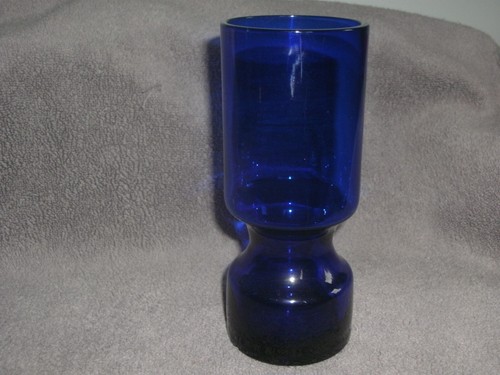 Scandinavian art glass mid - art,