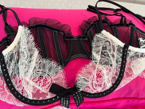 Pussy glamore 32a - bra, set