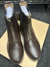 Toggi Brown Leather Boots. Size 32. Brand New Never Worn