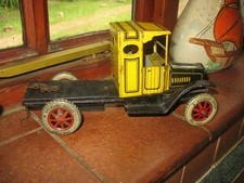 TIPPCO 1920s FORD MODEL T OPEN BED TRUCK WINDUP TINPLATE GERMANY ANTIQUE TIN TOY