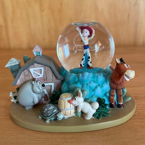 Toy story roundsglobe eg - 2,