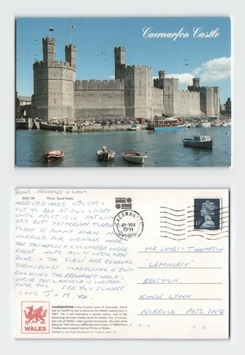 Postcard caernarfon castle - -,