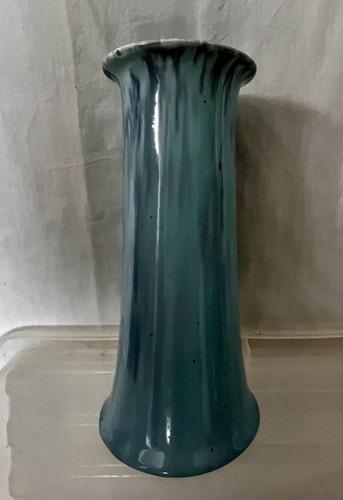 Vintage art pottery - , turquoise