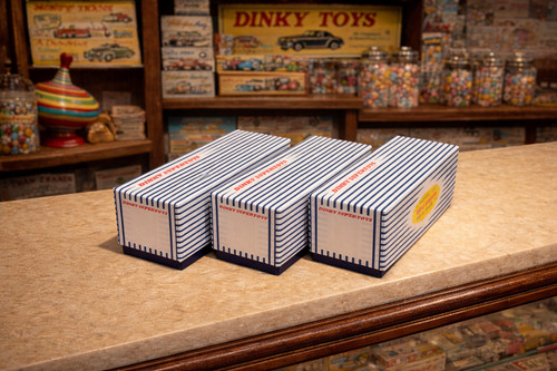 Dinky universal boxes - universal, 3