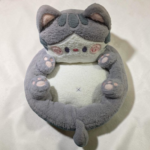 Kawaii cat shaped chair - shaped,