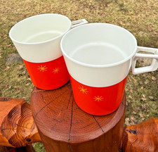 2 Vtg Plastic Thermal 6oz