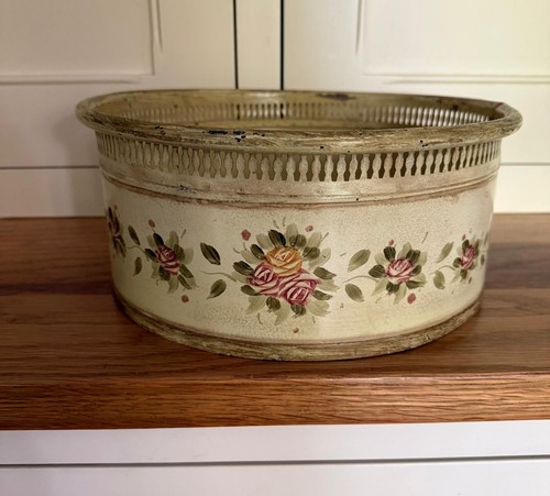 Vintage hand painted - hand, metal