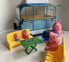 Peppa Pig Camper van