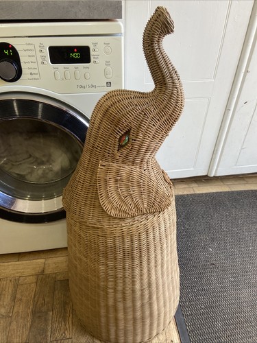Vtg wicker woven rattan - wicker,