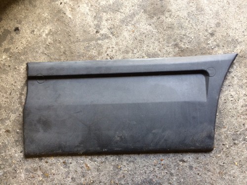 Front right door plastic trim - front,
