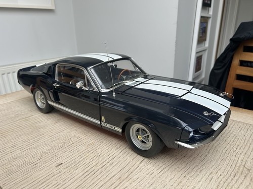 Agostini ford mustang - ford,