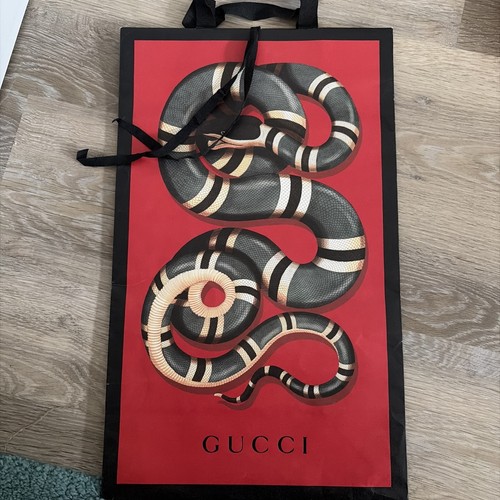Authentic gucci snake print - authentic,