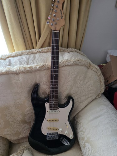 Rockburn strat type electric - rockburn,