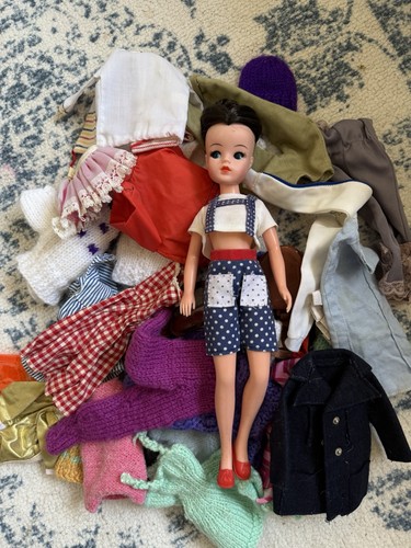 Sindy doll with - with, clothes