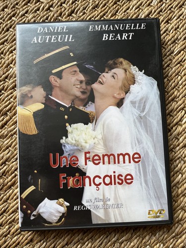 Une femme francaise - une, a