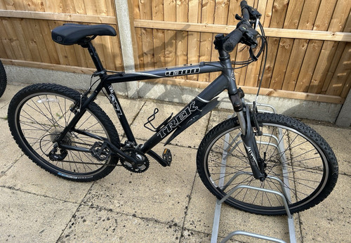 Trek 4300 mountain - trek,