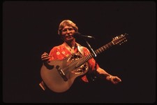 SL27 Slide 1980 John Denver