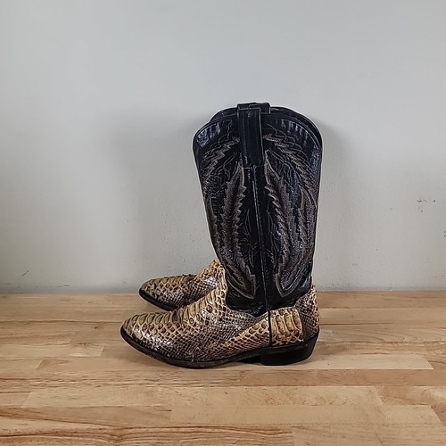 Men dan post beige python - men’s,