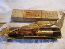 2 x 7/8" BSW plug bottom hand tap 9 TPI British Standard Whitworth