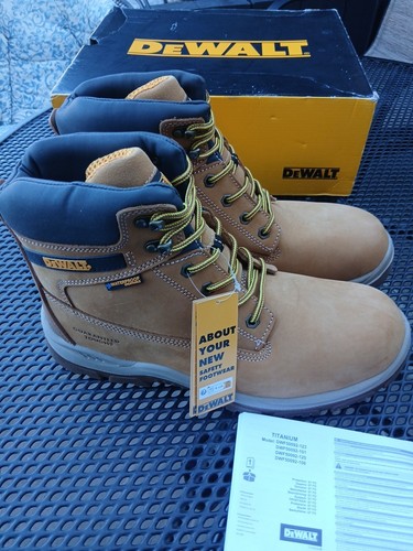Dewalt titanium waterproof - s7,