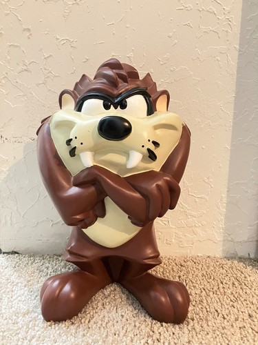 Tazmanian devil taz - tazmanian,