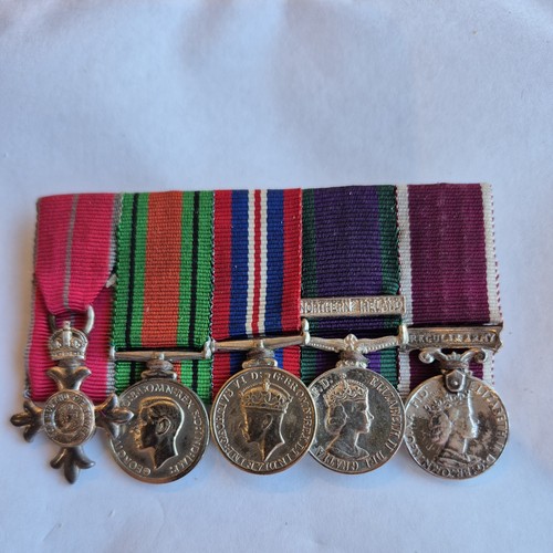 Minature medal group with mbe - with,