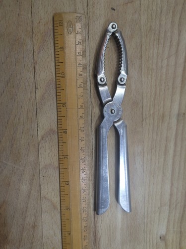 Vintage nutbrown nut - nut, cracker