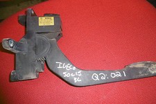 IVECO 5-7 TON THROTTLE PEDAL / POTENTIOMETER BOSCH 0281 002 633 - FITS 2006+