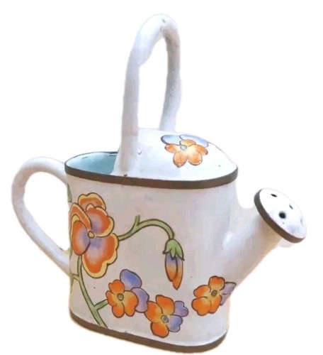 Miniature white floral - miniature,
