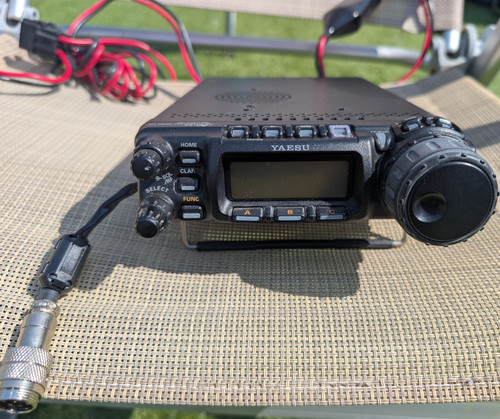 Yaesu ham radio ft857 - ham,