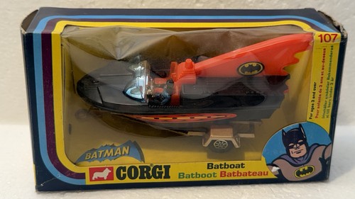 Corgi 107 batman batboat - 107,