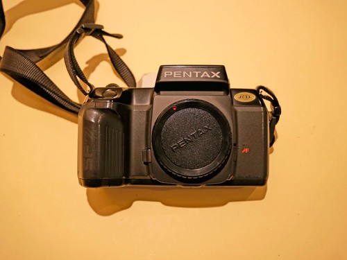 Pentax sf7 film camera body - film,