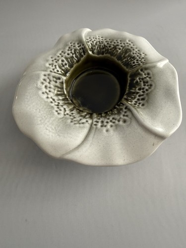Vintage honiton pottery flower - pottery,
