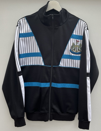 Retro newcastle united - newcastle,