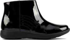 Clarks Girls ETCH GLOW Black Patent Leather Ankle Boots