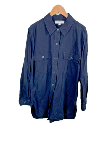 Uniqlo shirt size medium ines - medium,