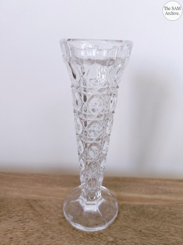 Vintage clear glass bud - vintage,
