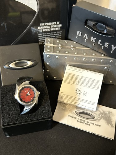 Oakley crush watch red - 2.0,