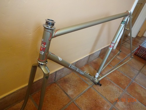 Ellis briggs gran - ellis,
