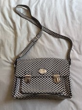 Debenhams Mantaray Black