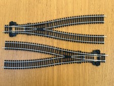 OO Hornby 2 x R632 Y points & 4 x R628 balancing tracks in good condition