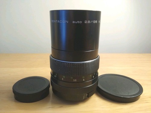 Pentacon auto 135mm 8 - f/2.8, m42