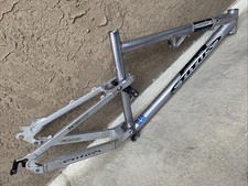 Medium Silver Titus Racer X