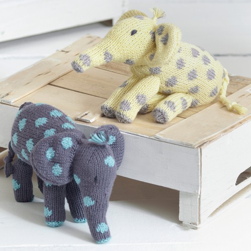 0304 knitting noahs - noahs, spotty